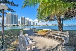 Real estate property located at 301 174th St #619, Miami-dade, Winston Towers 500 Condo, Sunny Isles Beach, FL