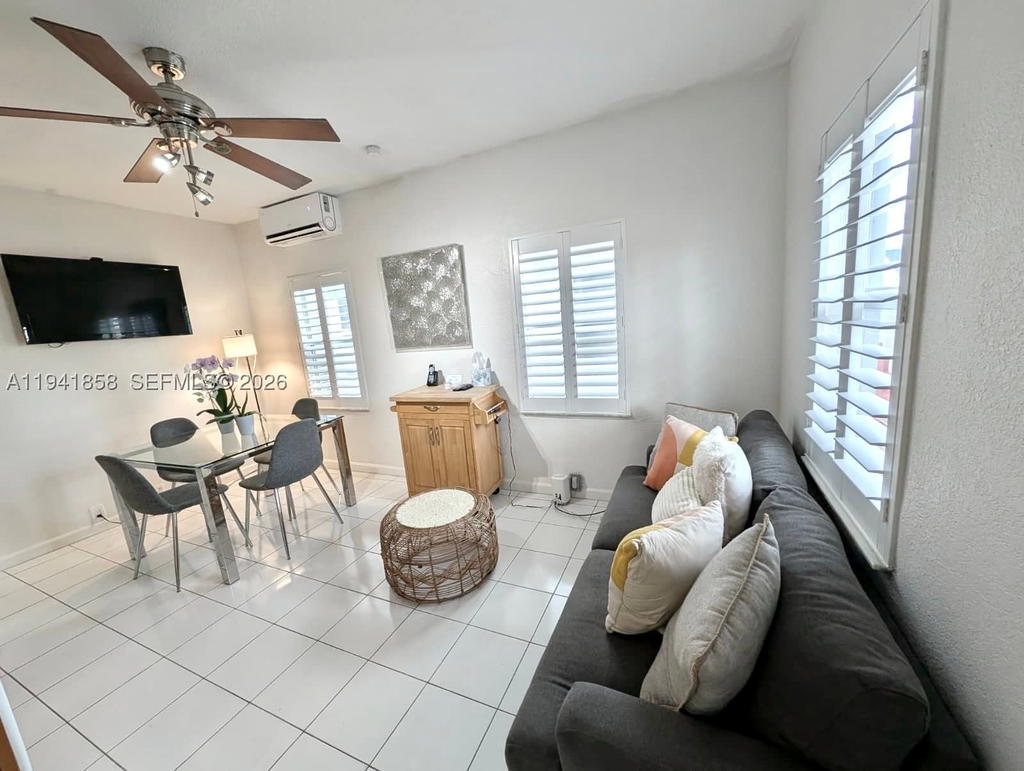 Real estate property located at 1908 Ocean Dr #1B & 2B package, Broward, Package 2 Units+dock Avail, Hollywood, FL