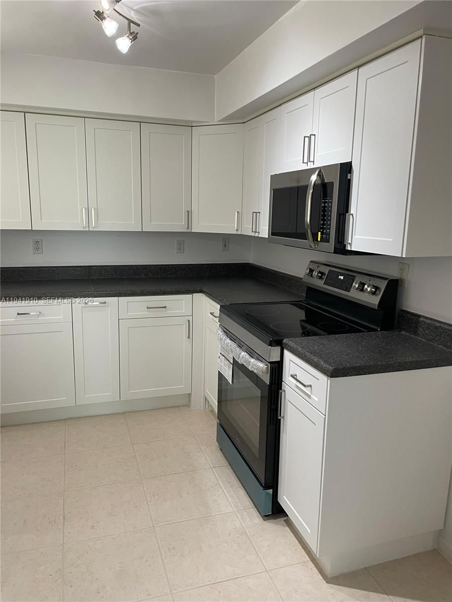 Real estate property located at , Broward, Welleby Townhome 1 Condo, Sunrise, FL