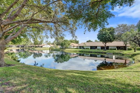 Real estate property located at 3256 Carambola Cir S #3256, Broward, Tartan Coconut Creek Phas, Coconut Creek, FL