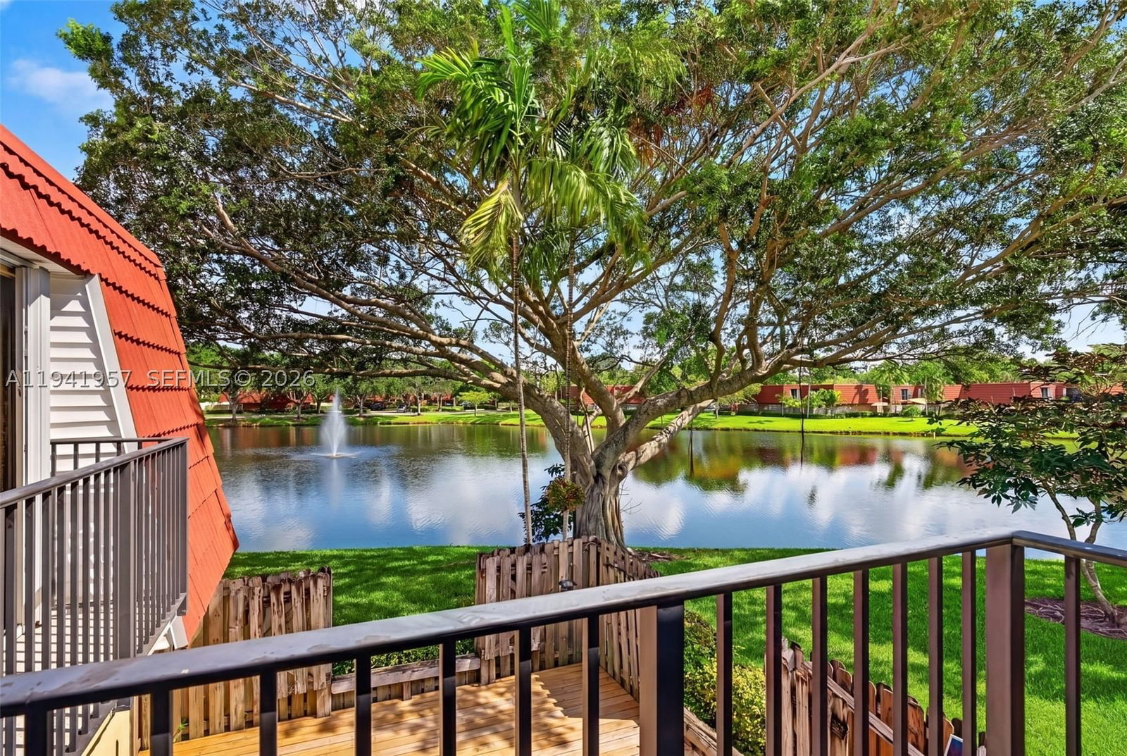 Real estate property located at 9977 6th Ct #9977, Broward, Waterford Courtyards, Plantation, FL