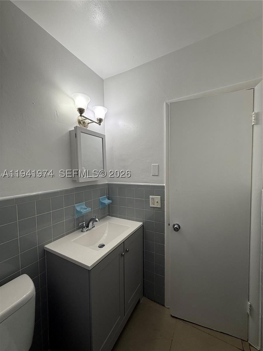 Real estate property located at 2915 Plunkett St #12A, Broward, Town Colony Condo, Hollywood, FL