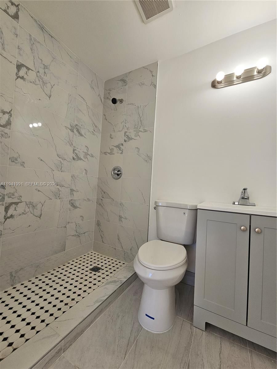 Real estate property located at 5621 Cleveland St, Broward, Playland Country Estates, Hollywood, FL