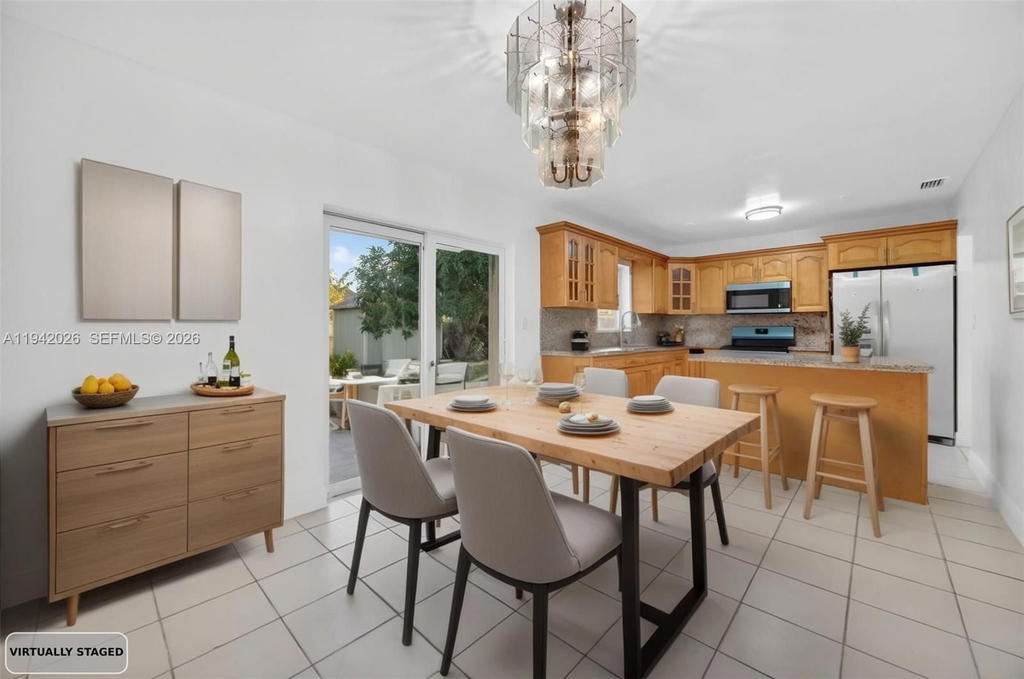 Real estate property located at 11000 156th St, Miami-dade, Fairway Estates Sec 7, Miami, FL