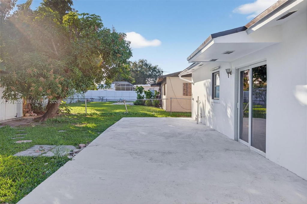 Real estate property located at 11000 156th St, Miami-dade, Fairway Estates Sec 7, Miami, FL