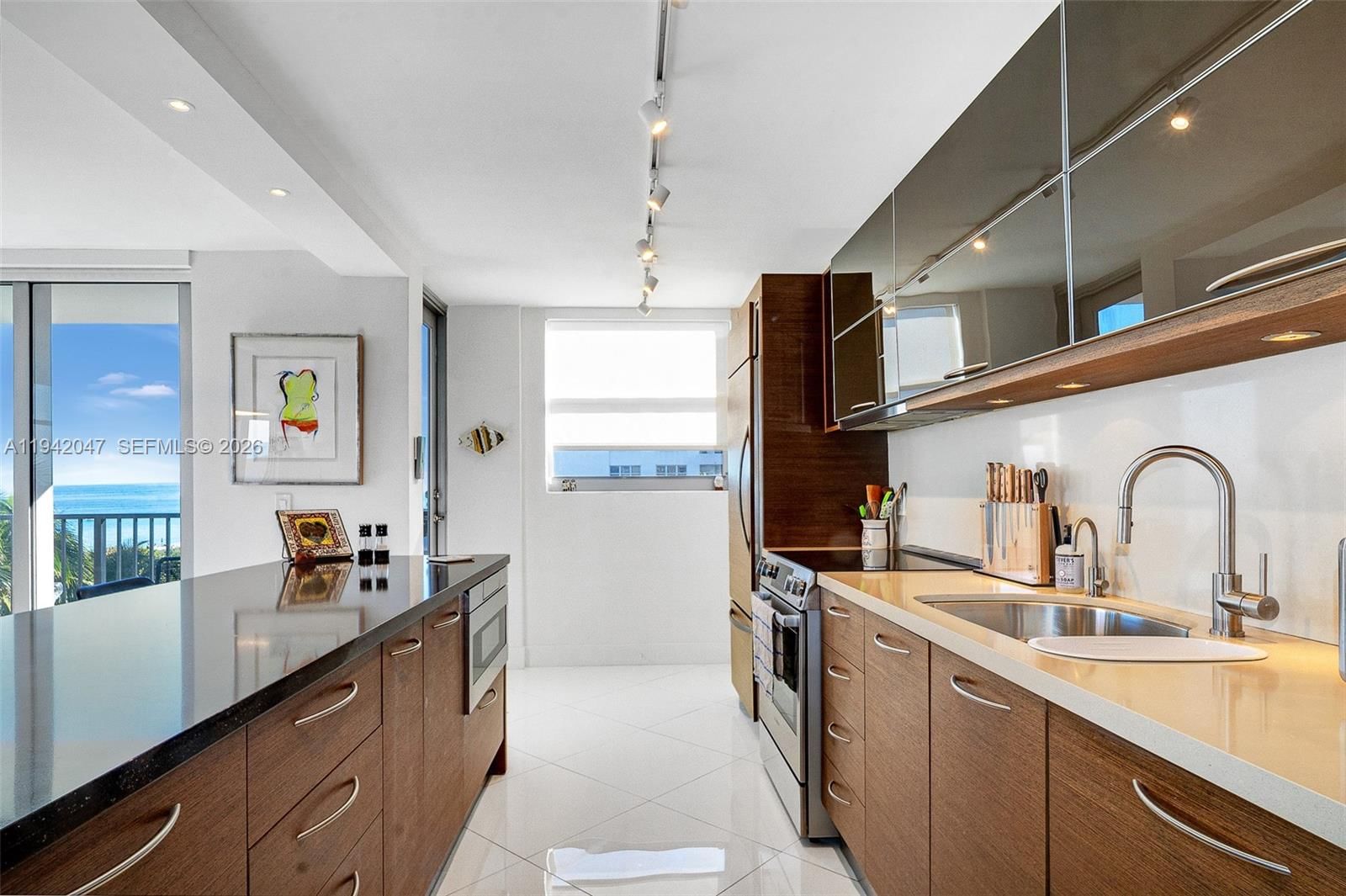 Real estate property located at 9273 Collins Ave #404, Miami-dade, Manatee Condo, Surfside, FL