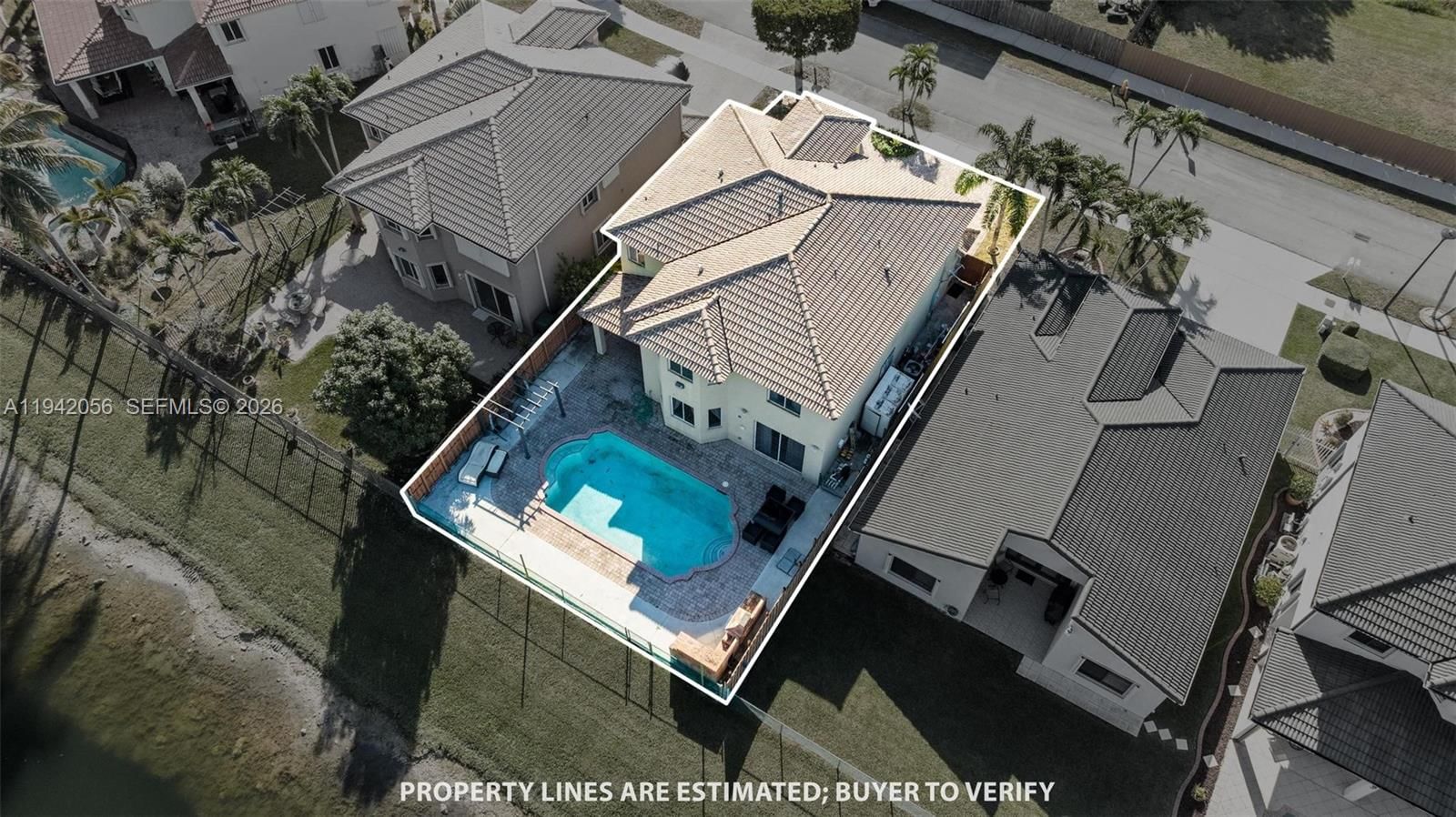 Real estate property located at 16301 70th St, Miami-dade, Sunset Lakes Estates 1st, Miami, FL