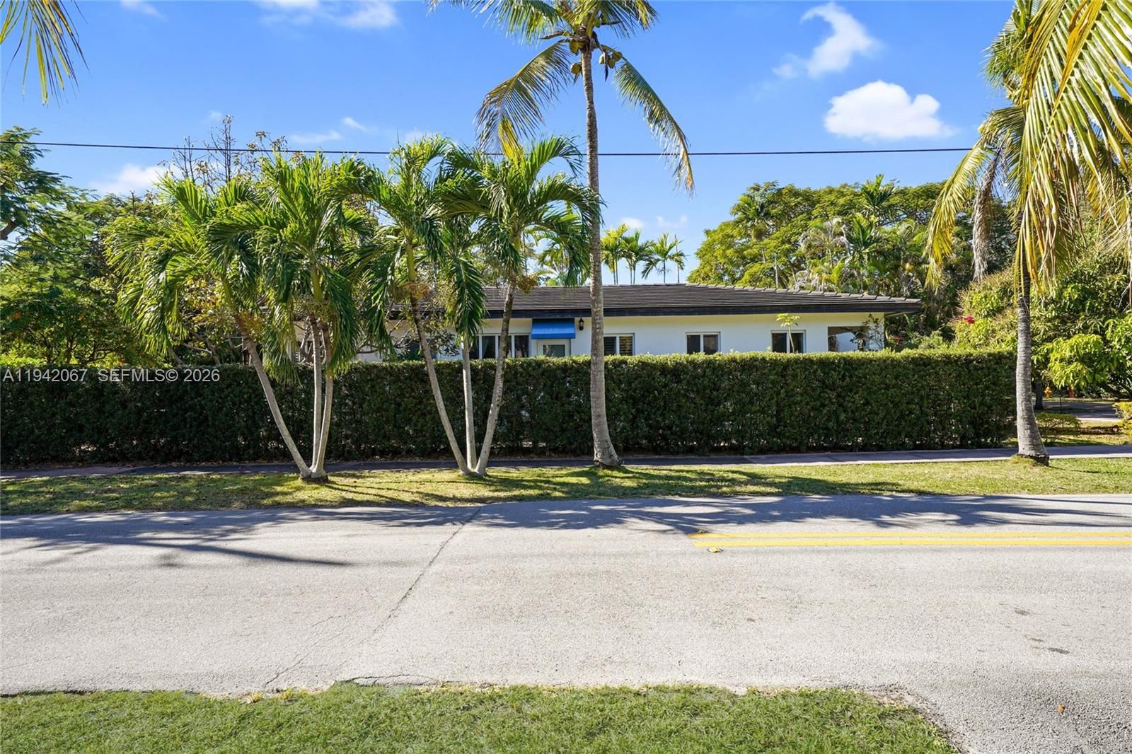 Real estate property located at 500 Aragon Ave, Miami-dade, Coral Gables Sec B, Coral Gables, FL