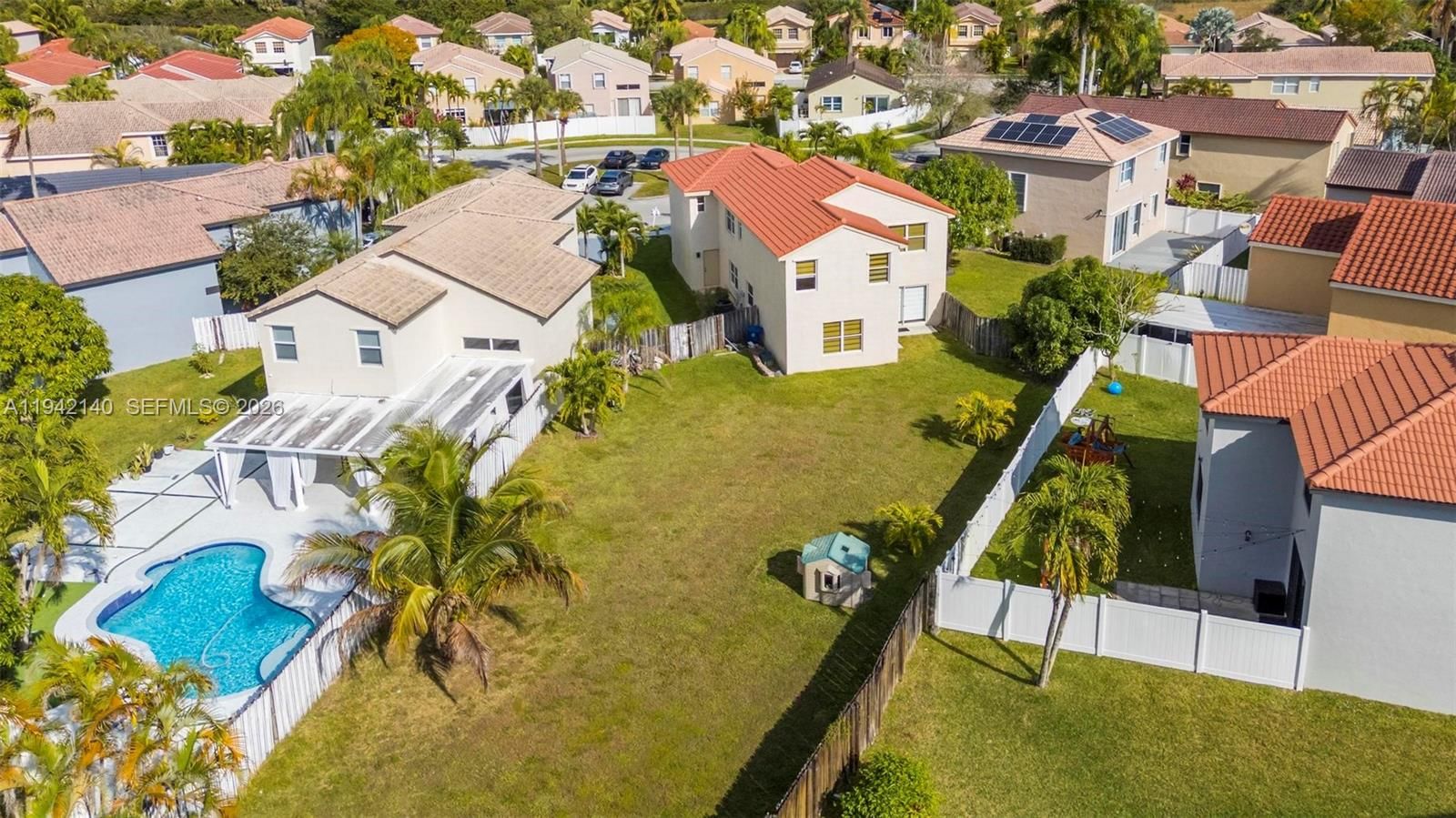 Real estate property located at 17356 21st St, Broward, Silver Lakes Phase Iii Re, Miramar, FL