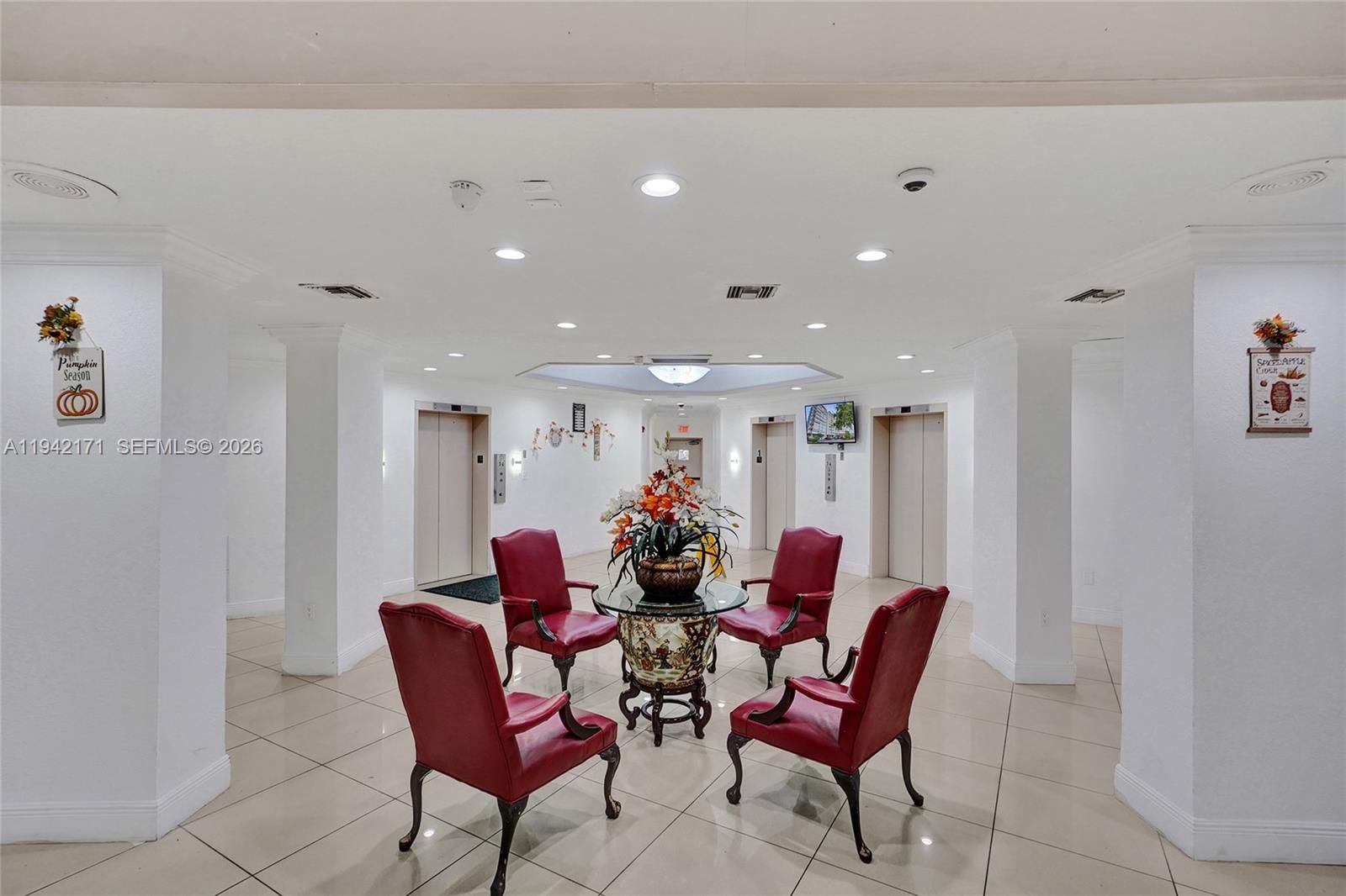 Real estate property located at 1300 Miami Gardens Dr #320E, Miami-dade, Wilshire Condo, Miami, FL