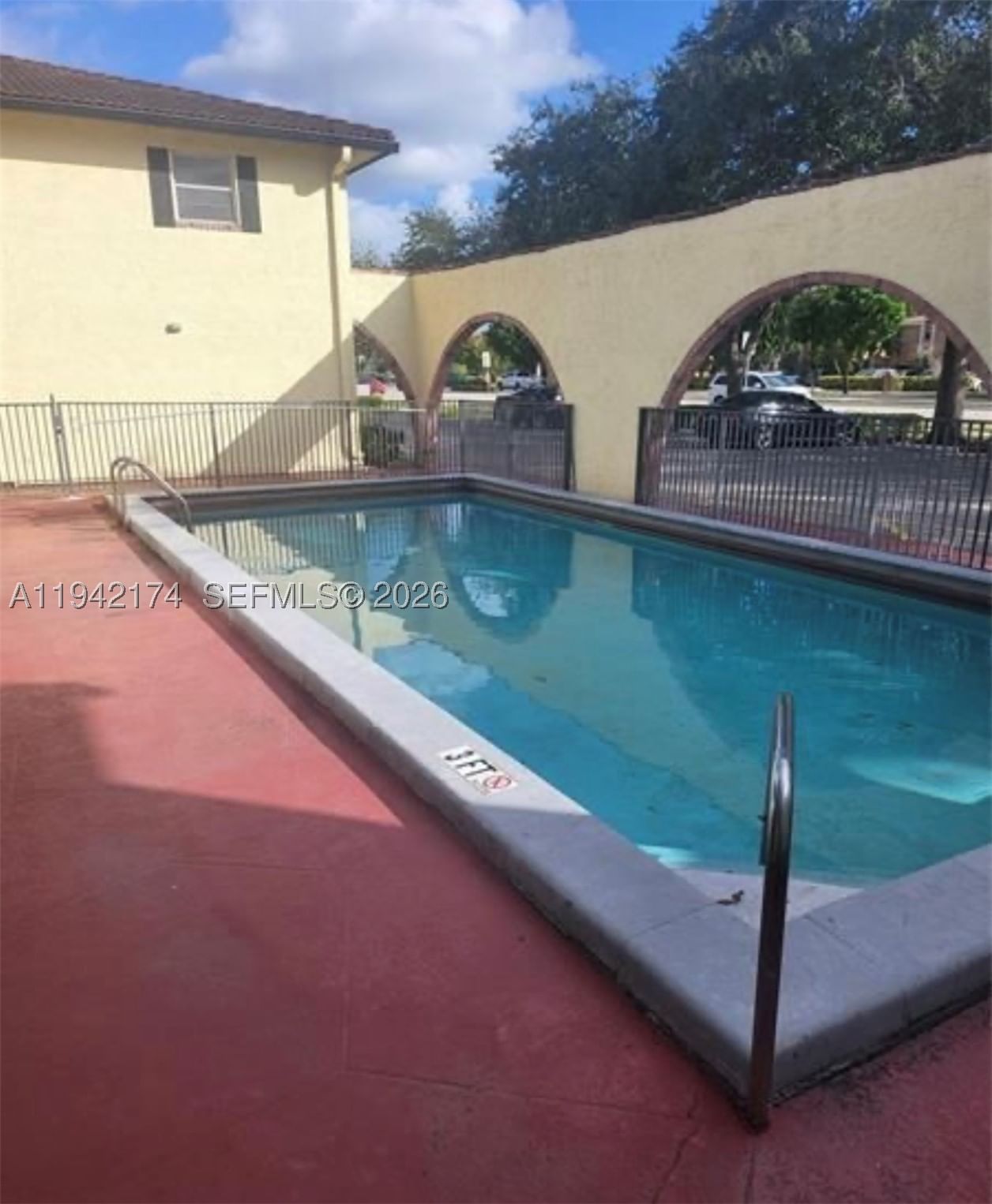 Real estate property located at 10751 Royal Palm Blvd #17, Broward, Villa Madrid I Condo, Coral Springs, FL
