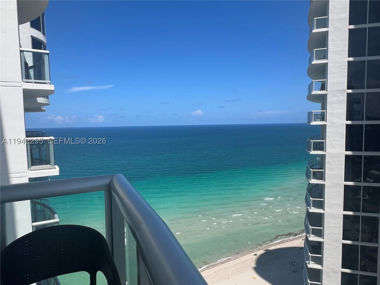 Real estate property located at 18683 Collins Ave #2510, Miami-dade, M Resort Residences Condo, Sunny Isles Beach, FL