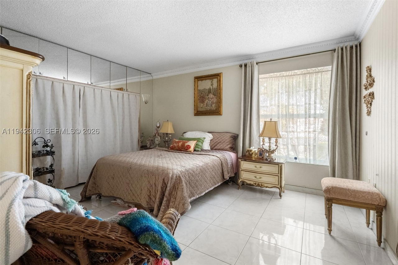 Real estate property located at 13220 5th St, Miami-dade, Univ Park East Sec 5, Miami, FL