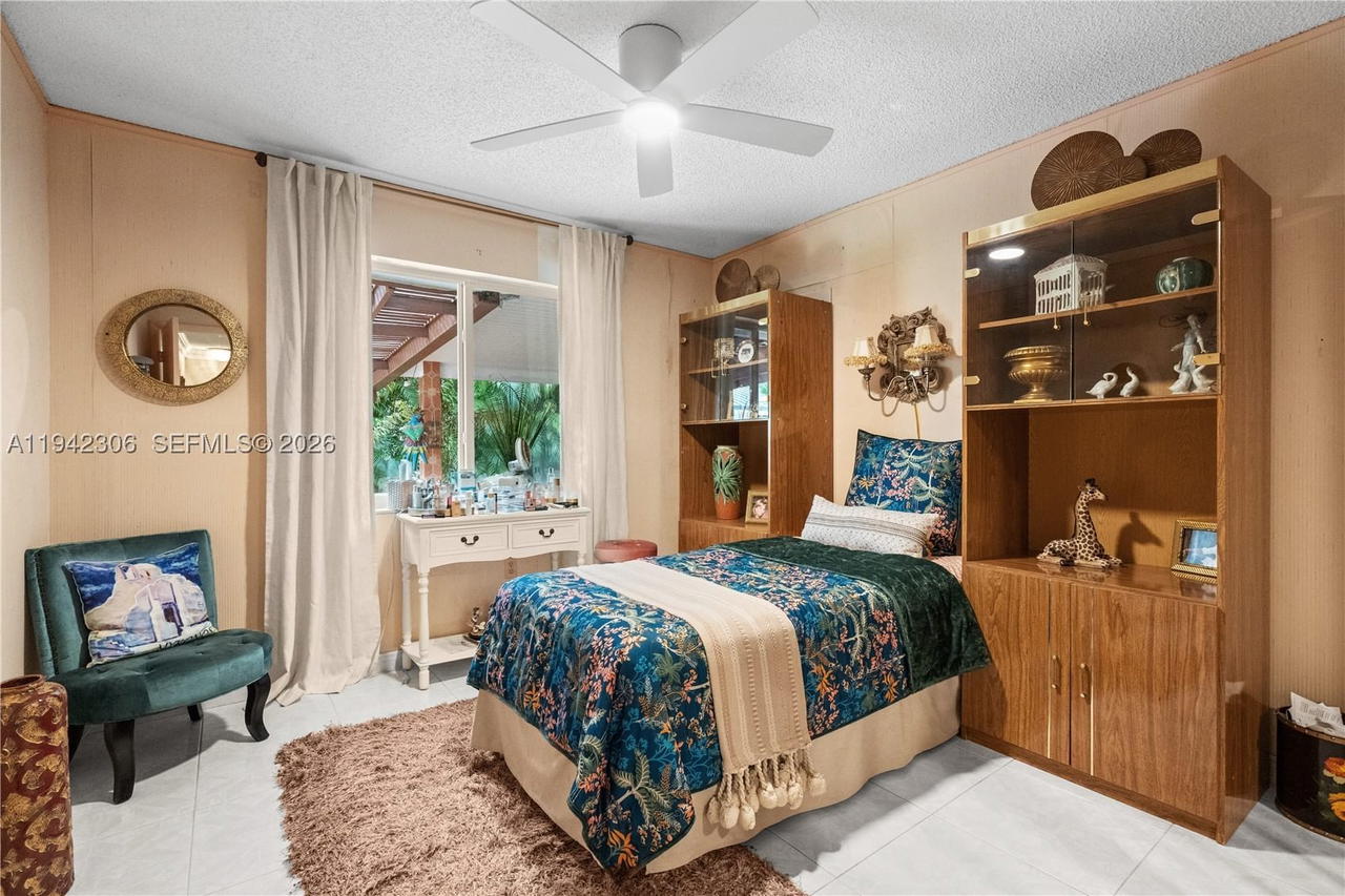 Real estate property located at 13220 5th St, Miami-dade, Univ Park East Sec 5, Miami, FL