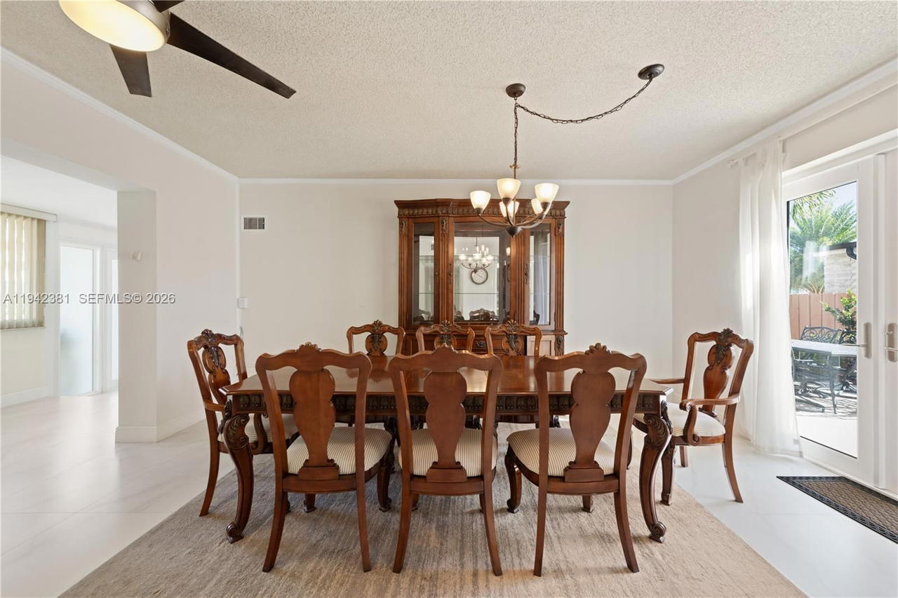 Real estate property located at 1470 Treasure Dr, Miami-dade, Treasure Island, North Bay Village, FL