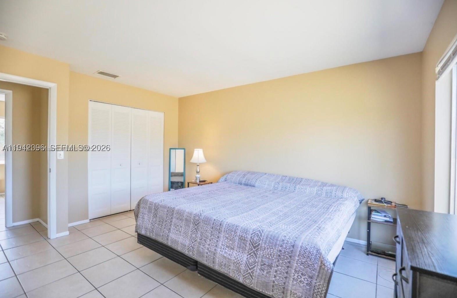 Real estate property located at 250 Homeland Rd, St Lucie, Port St Lucie Section 41, Port St Lucie, FL