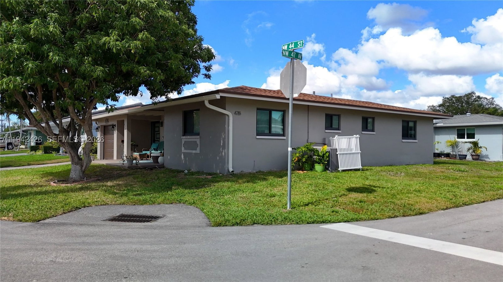 Real estate property located at 4701 44th St, Broward, Mainlands Of Tamarac Lake, Tamarac, FL