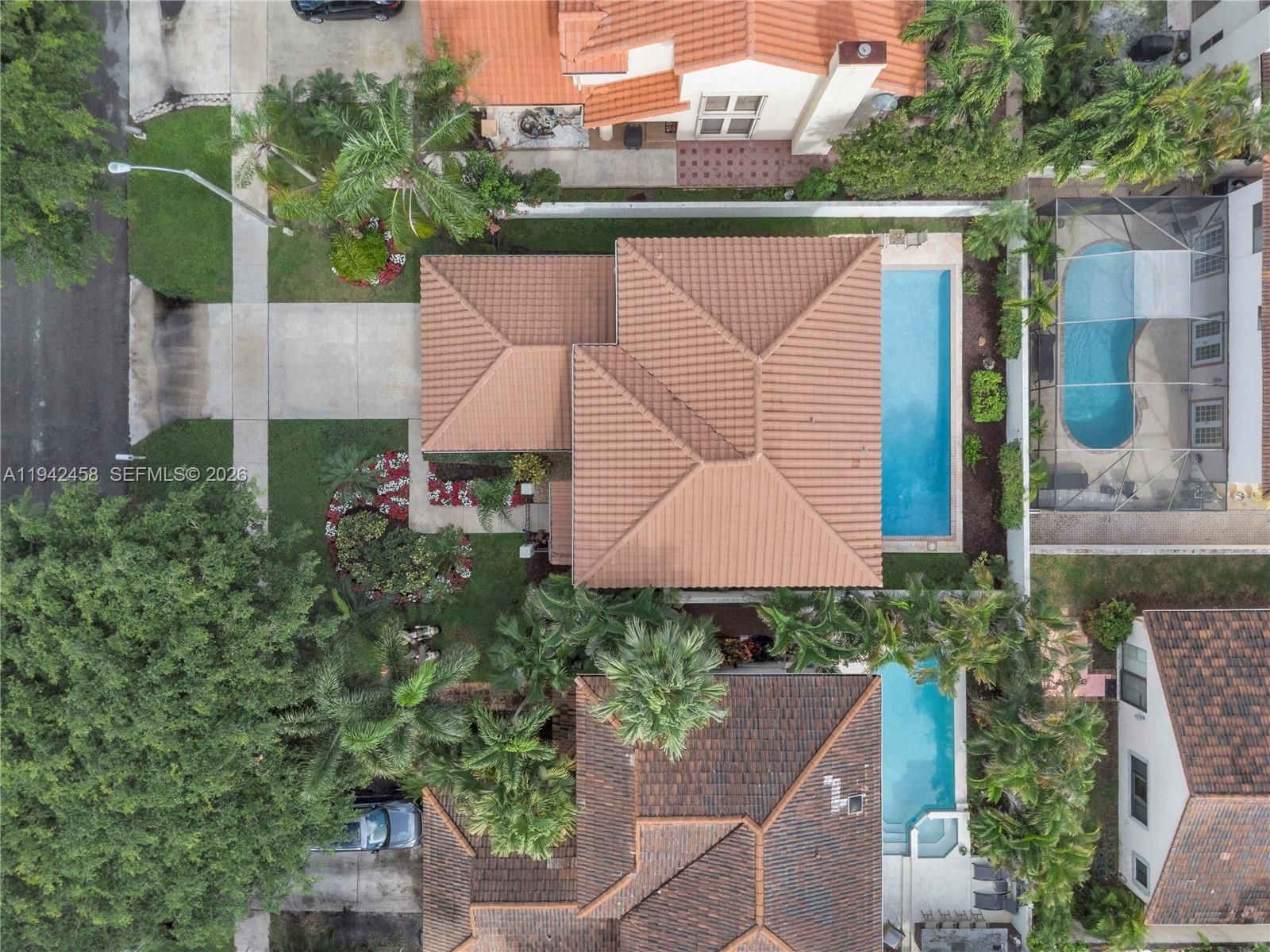 Real estate property located at 728 38th Ter, Broward, Villages Of Hillsboro, Deerfield Beach, FL