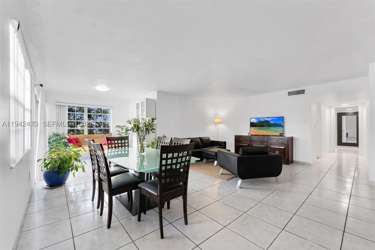 Real estate property located at 11840 19th Dr #9, Miami-dade, Sutton House Condo, North Miami, FL