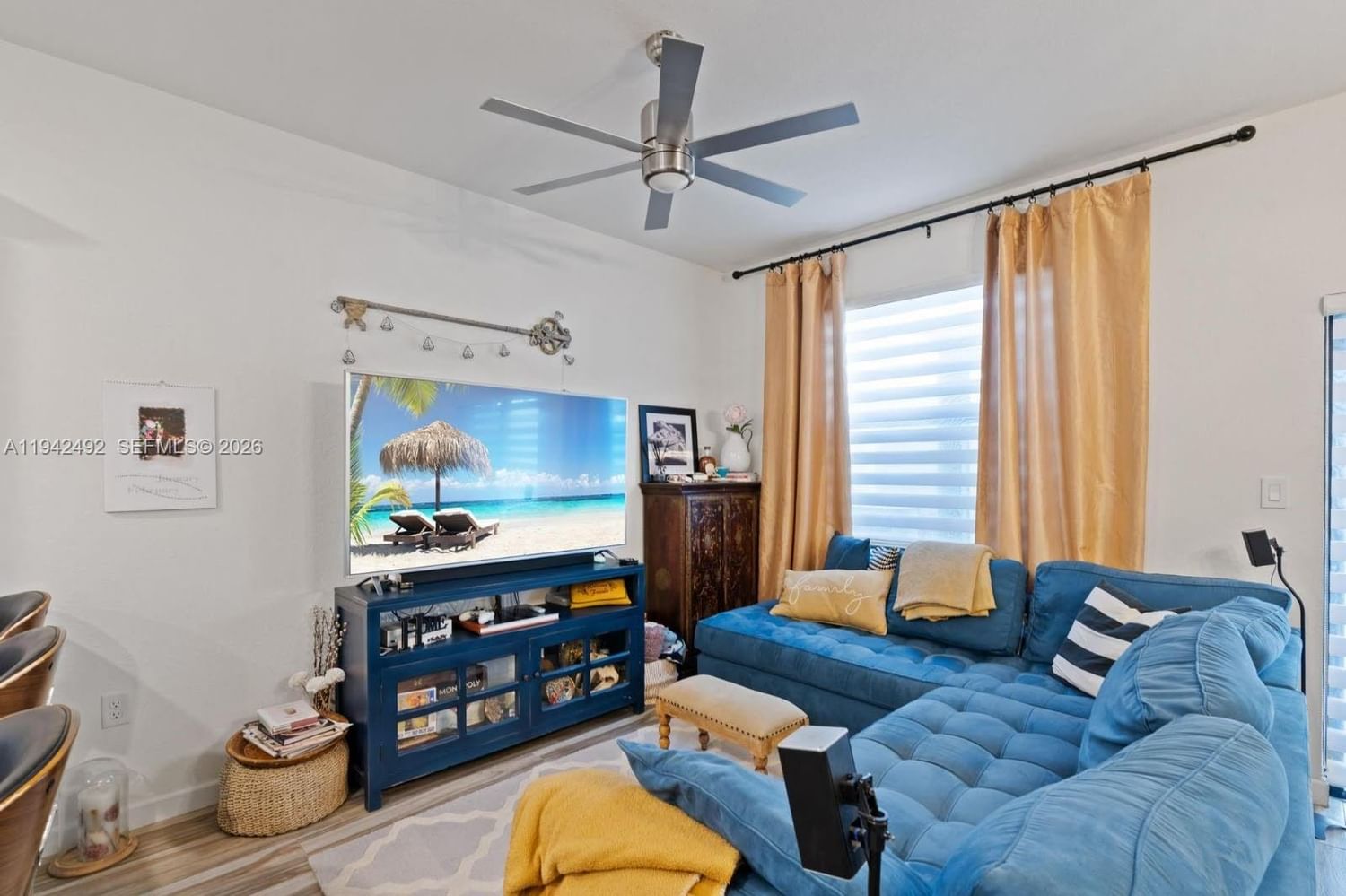 Real estate property located at 3304 92nd Pl, Miami-dade, Bonterra, Hialeah, FL