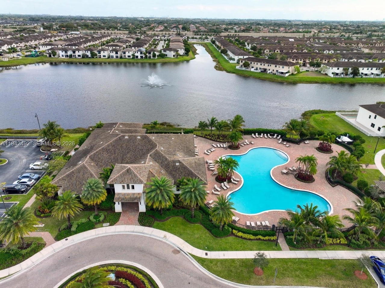 Real estate property located at 3304 92nd Pl, Miami-dade, Bonterra, Hialeah, FL