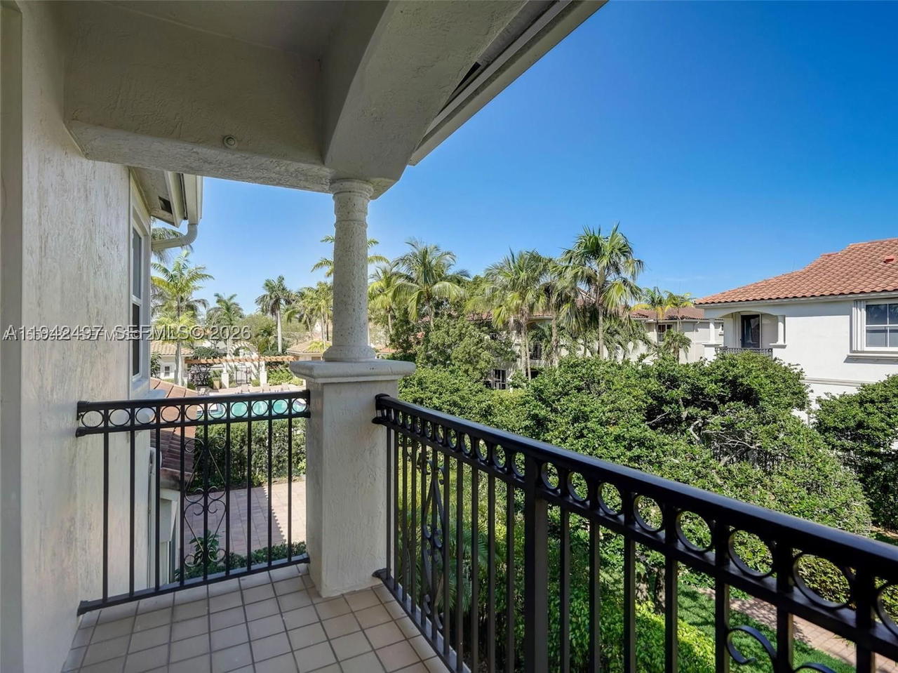 Real estate property located at 963 Harbor Vw S, Broward, Three Islands 3rd Section, Hollywood, FL