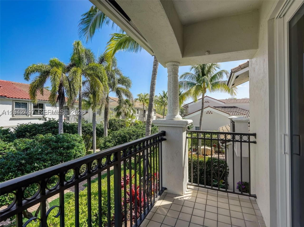 Real estate property located at 963 Harbor Vw S, Broward, Three Islands 3rd Section, Hollywood, FL
