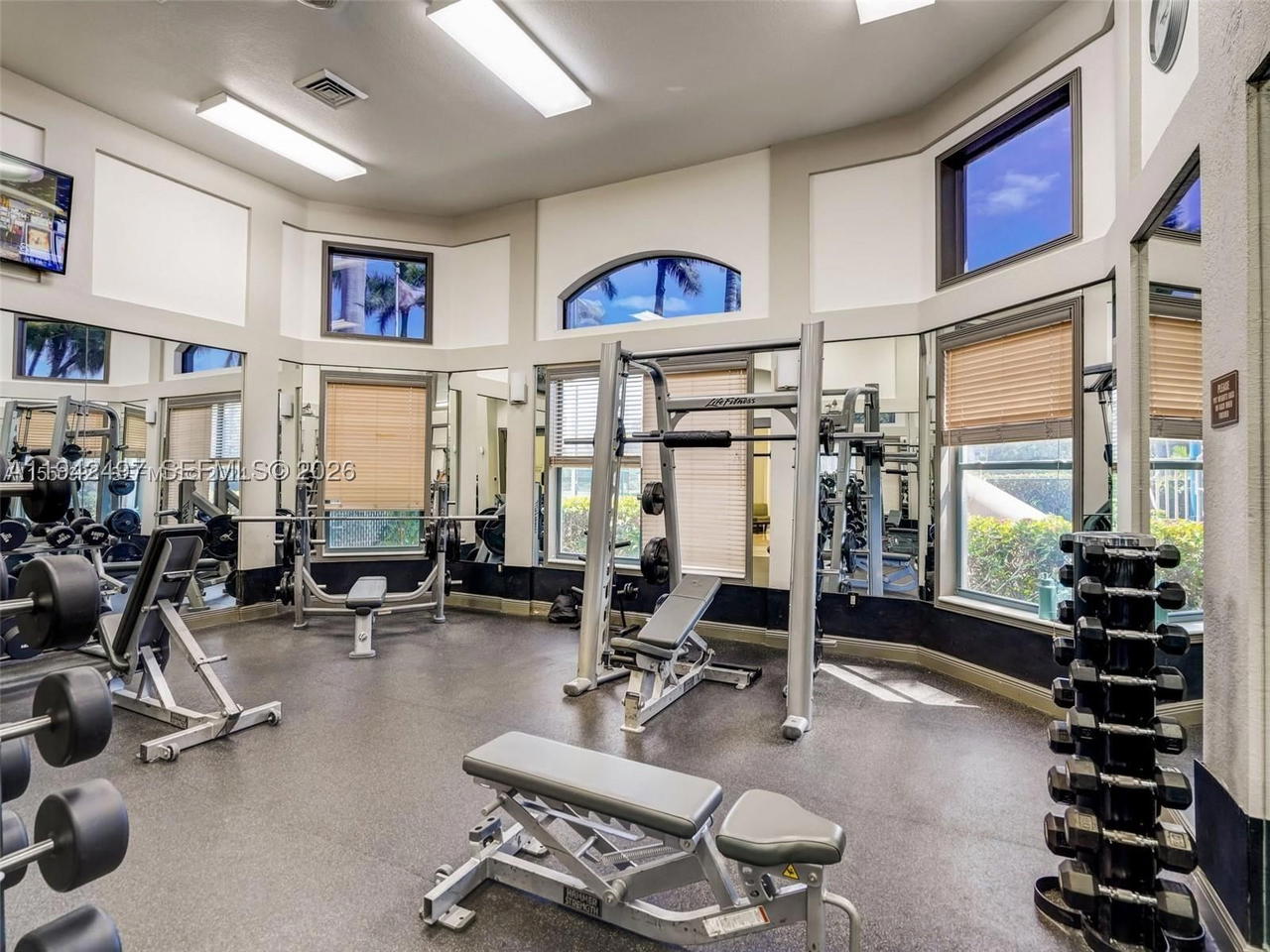Real estate property located at 963 Harbor Vw S, Broward, Three Islands 3rd Section, Hollywood, FL