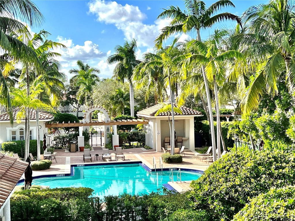 Real estate property located at 963 Harbor Vw S, Broward, Three Islands 3rd Section, Hollywood, FL