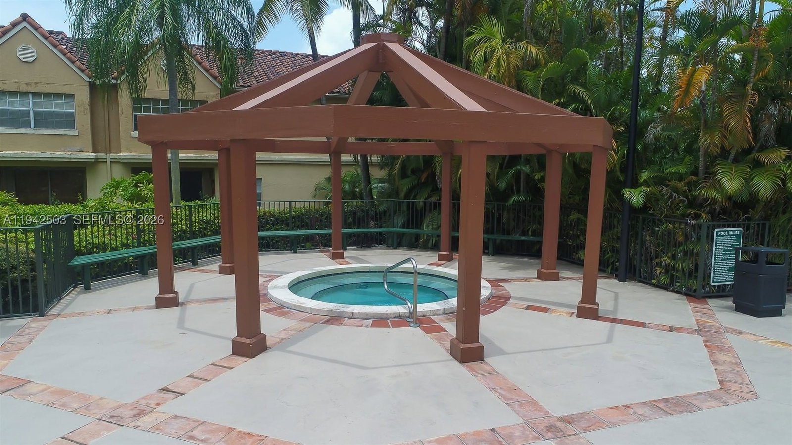 Real estate property located at 18328 68th Ave P, Miami-dade, La Hacienda Country Club, Hialeah, FL