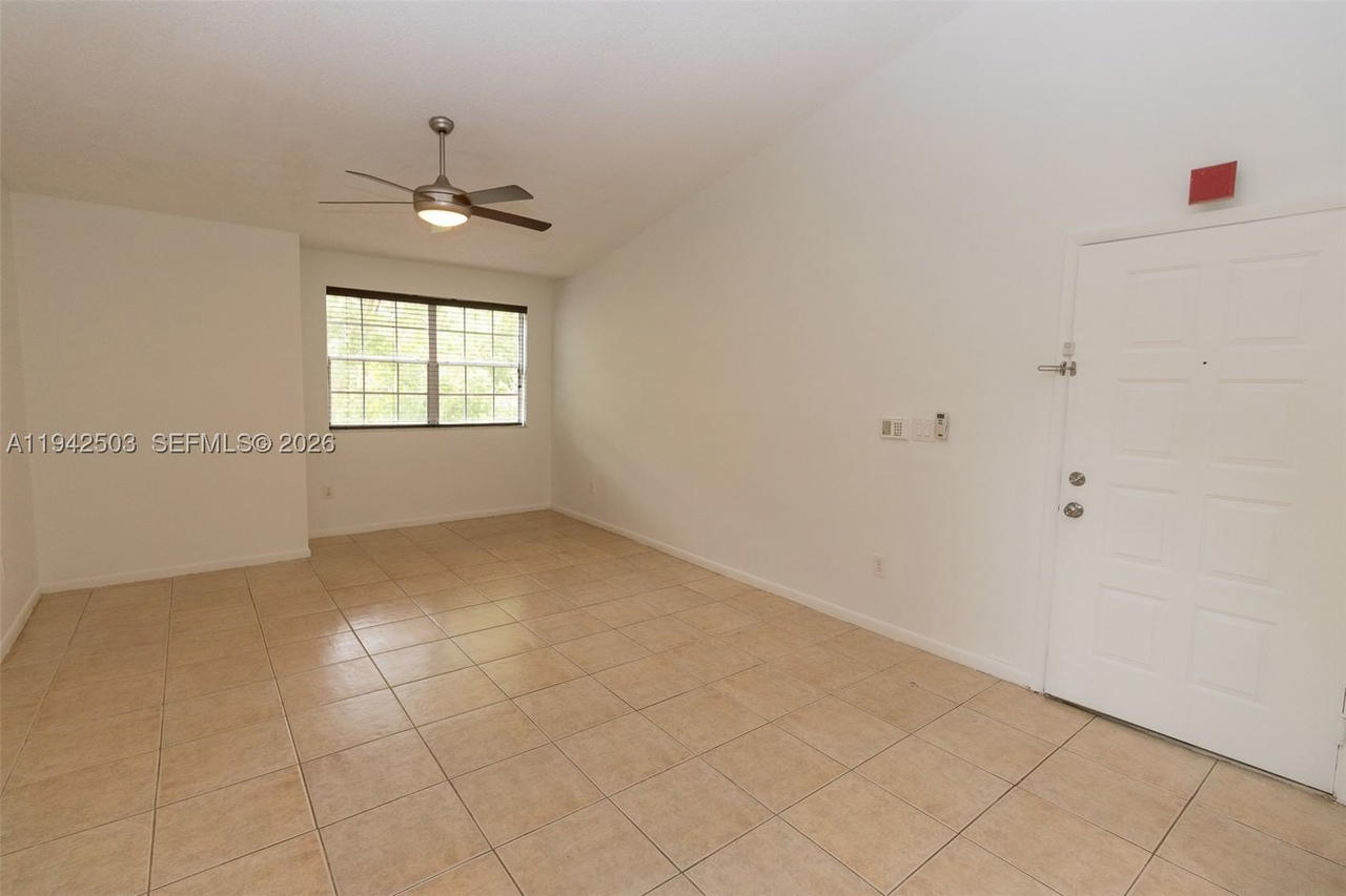 Real estate property located at 18328 68th Ave P, Miami-dade, La Hacienda Country Club, Hialeah, FL