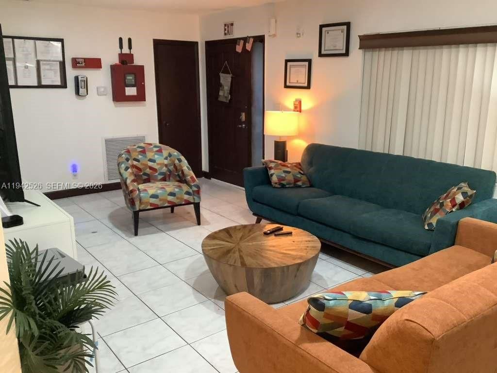 Real estate property located at 6706 Inwood, Broward, North Lauderdale, North Lauderdale, FL