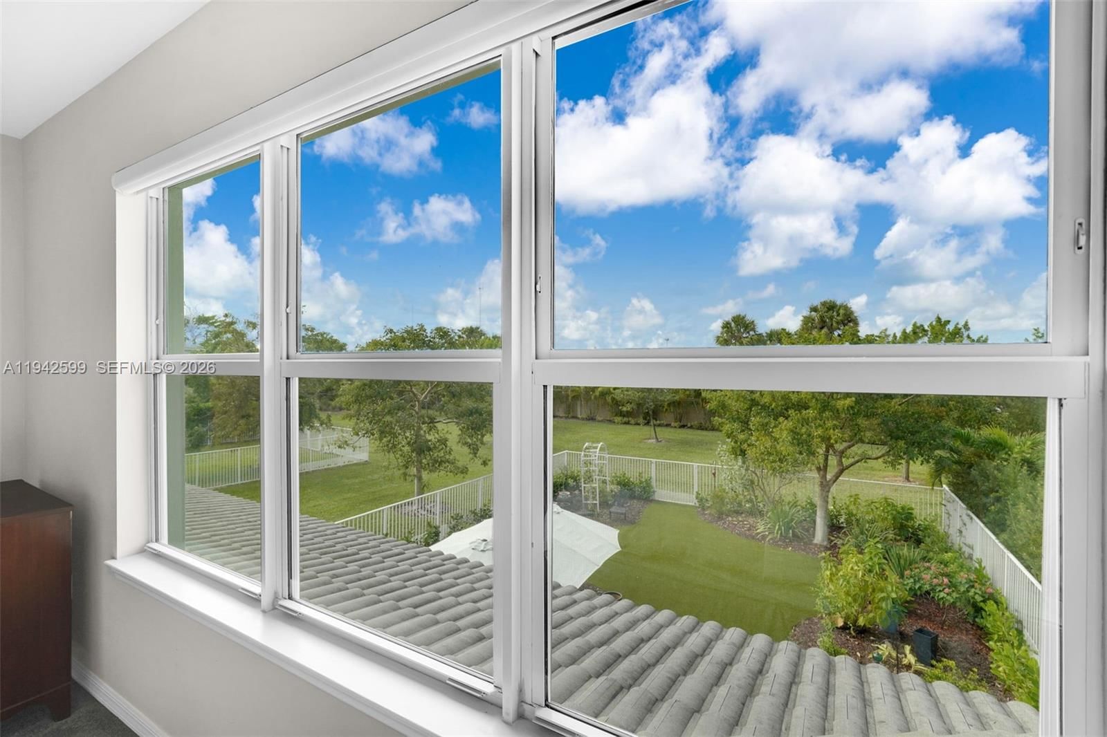 Real estate property located at 1612 Trailhead Ter, Broward, Hillcrest Country Club So, Hollywood, FL