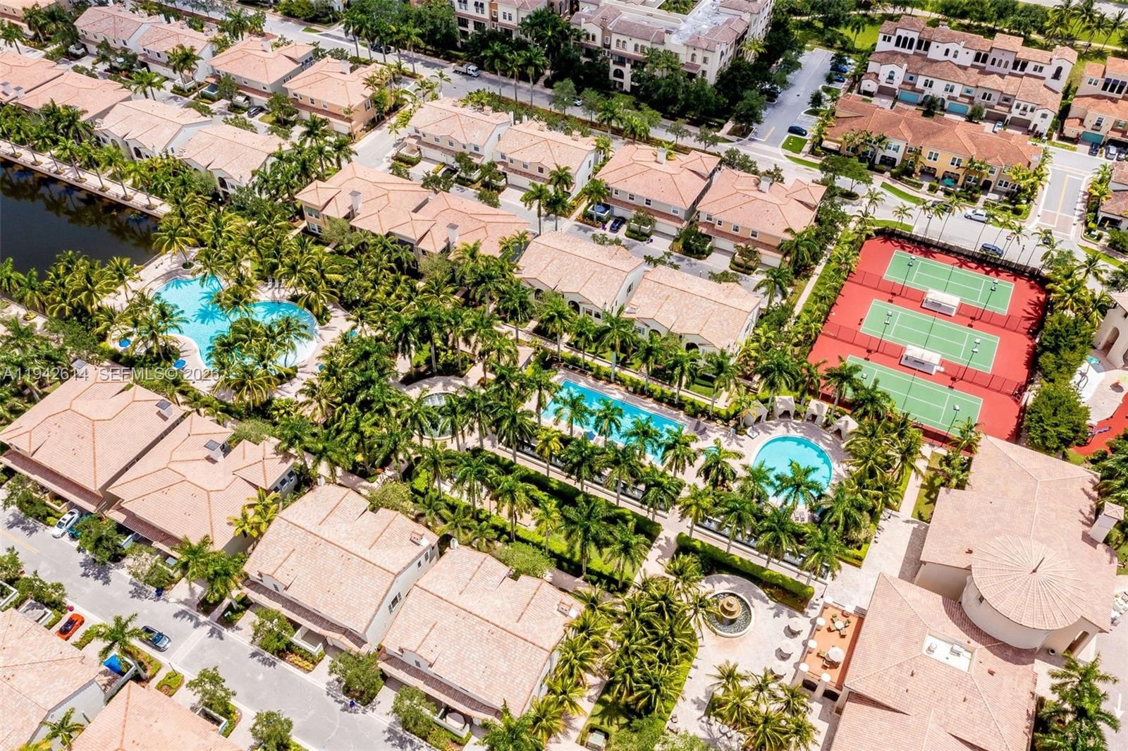 Real estate property located at 3055 126th Ave #310, Broward, Artesia-villa Castille Con, Sunrise, FL