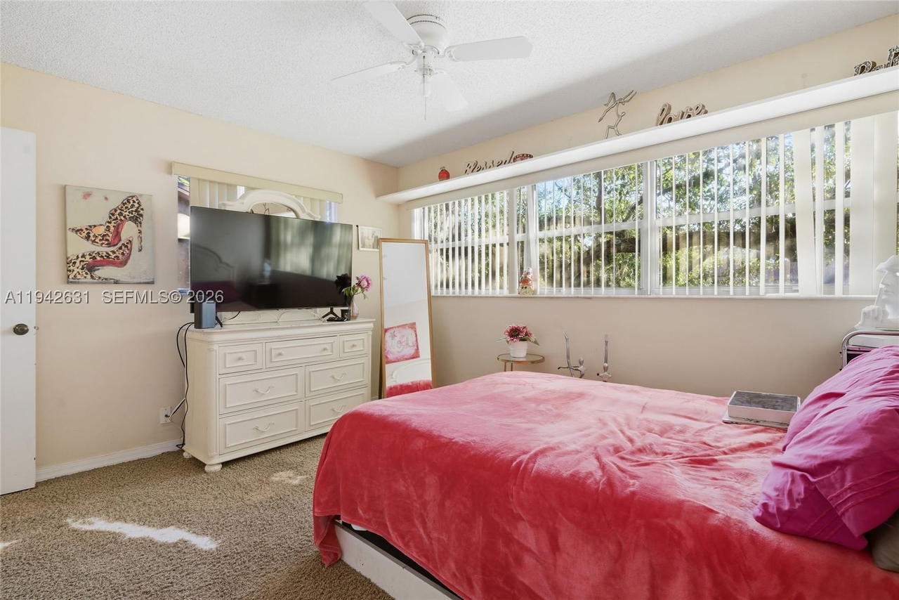 Real estate property located at 7790 79th Ave G6, Broward, Bonaire Village At Woodmo, Tamarac, FL