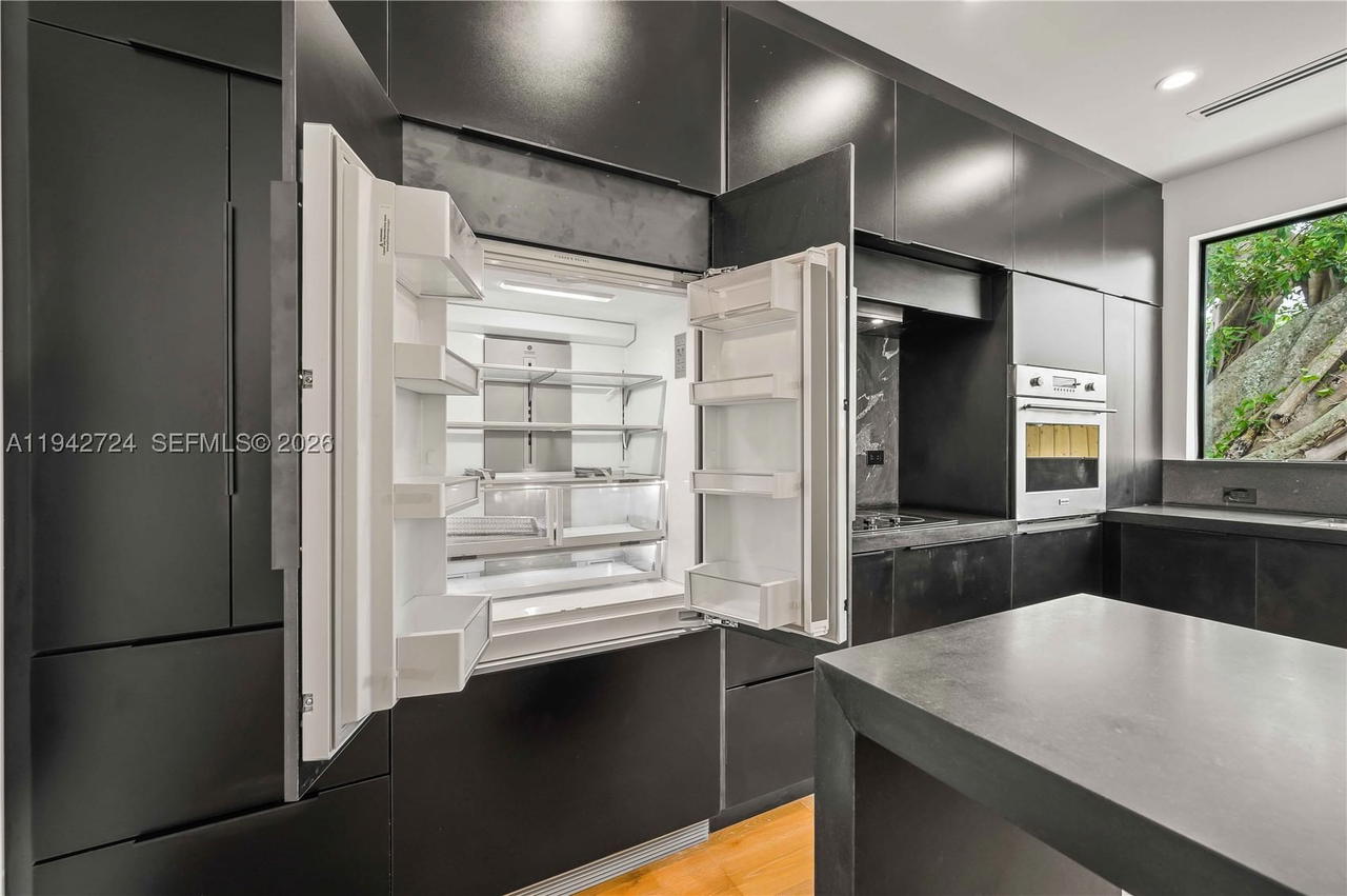 Real estate property located at 326 40th St, Miami-dade, Bay Vista Park, Miami, FL
