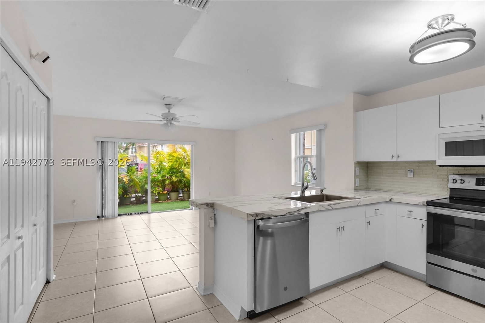 Real estate property located at 12990 30th Ct #150, Broward, Melrose Point Condo, Miramar, FL