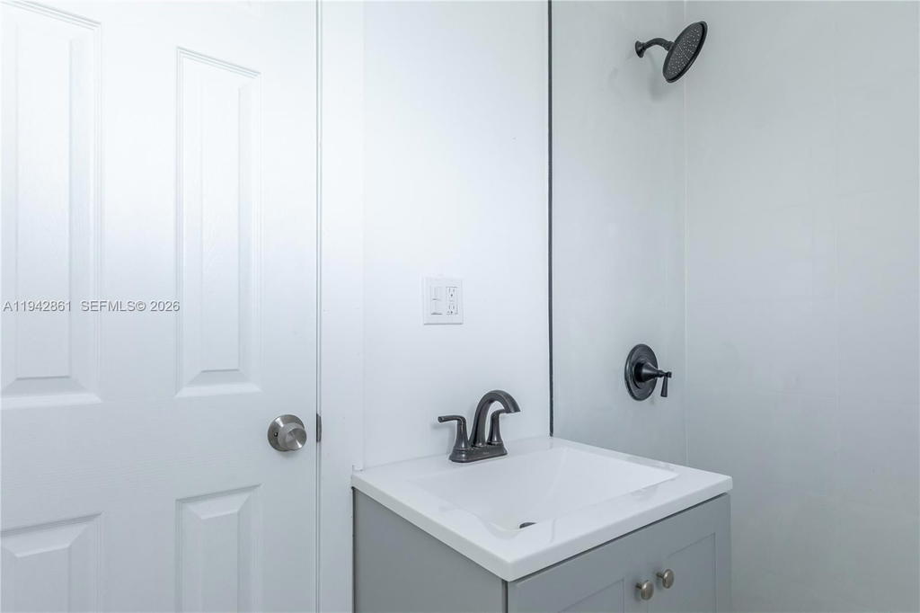 Real estate property located at , Miami-dade, Kings Gardens Sec Two, Miami Gardens, FL