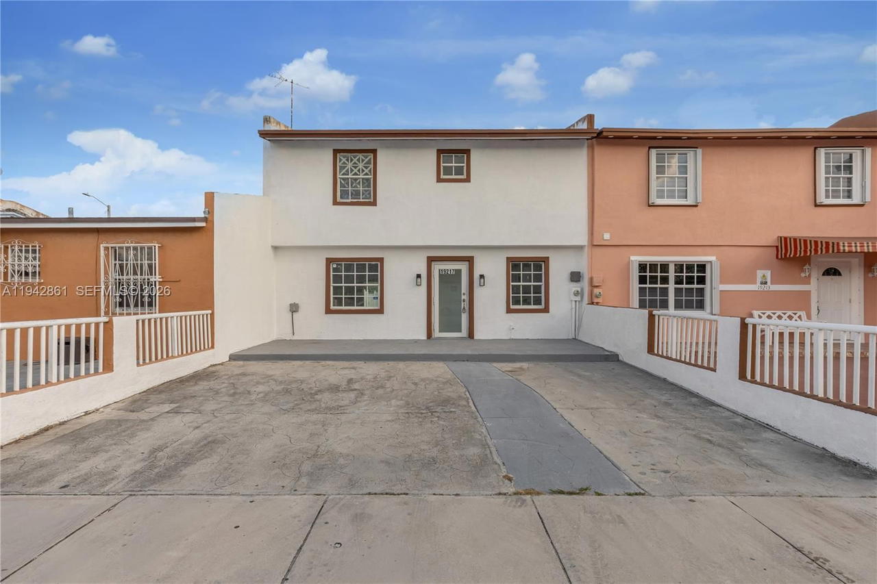 Real estate property located at , Miami-dade, Kings Gardens Sec Two, Miami Gardens, FL
