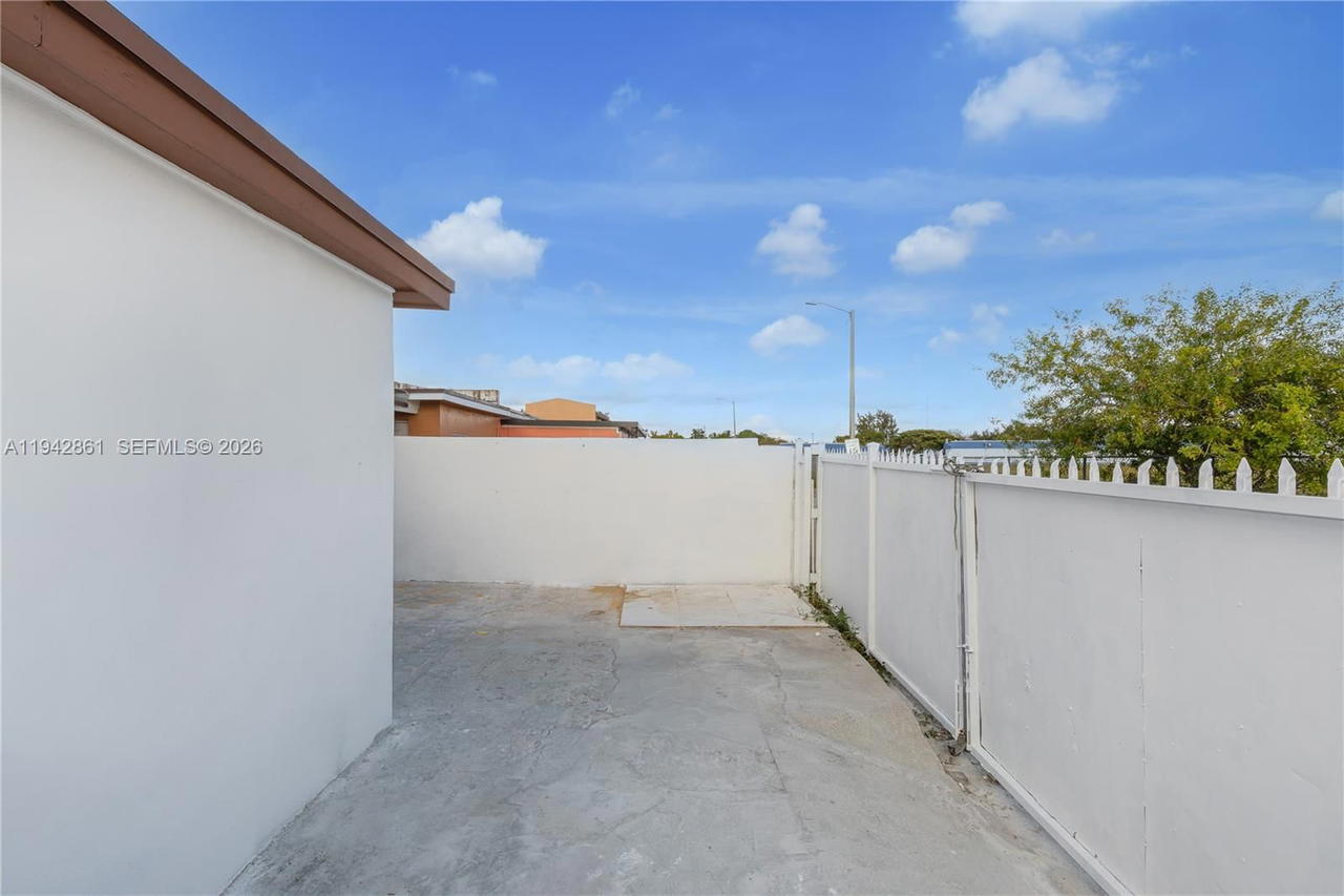 Real estate property located at , Miami-dade, Kings Gardens Sec Two, Miami Gardens, FL