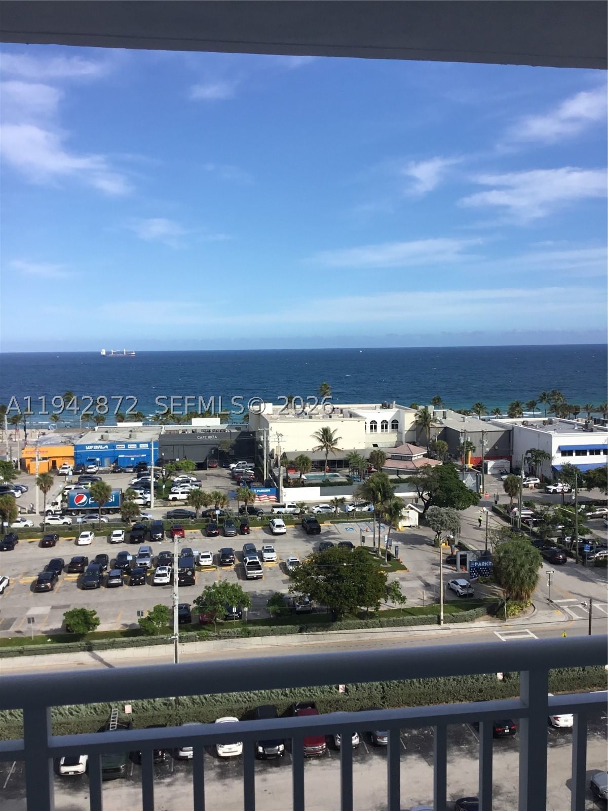 Real estate property located at 200 Birch Rd #512, Broward, Leisure Beach Condo, Fort Lauderdale, FL