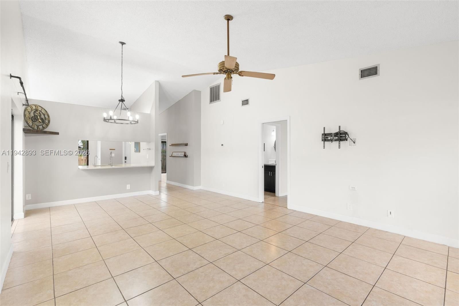 Real estate property located at 5149 Lakes Dr, Broward, The Lakes, Deerfield Beach, FL