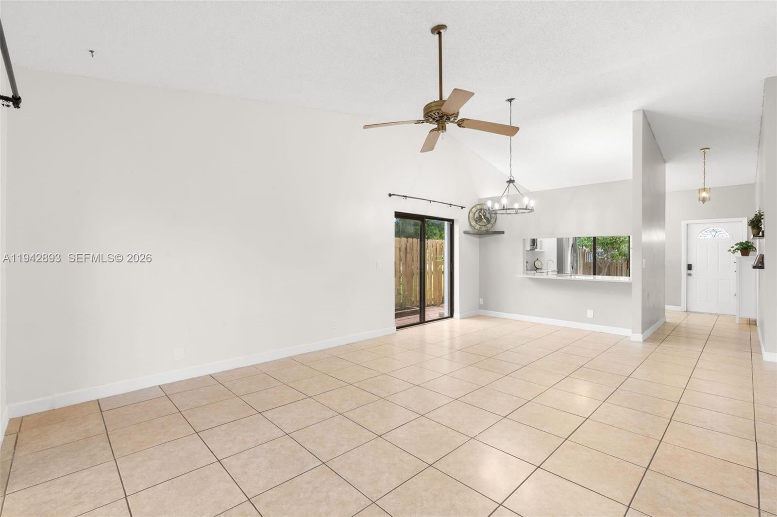 Real estate property located at 5149 Lakes Dr, Broward, The Lakes, Deerfield Beach, FL