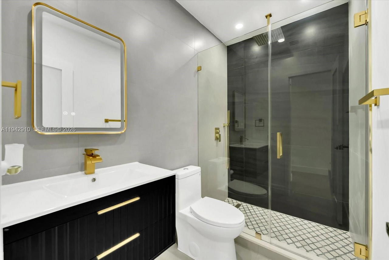Real estate property located at 1110 183rd St, Miami-dade, Scott Lake Manor Sec 2, Miami Gardens, FL