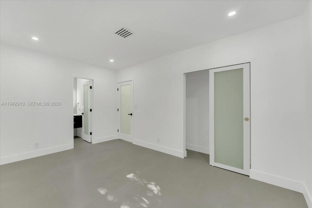 Real estate property located at 1110 183rd St, Miami-dade, Scott Lake Manor Sec 2, Miami Gardens, FL