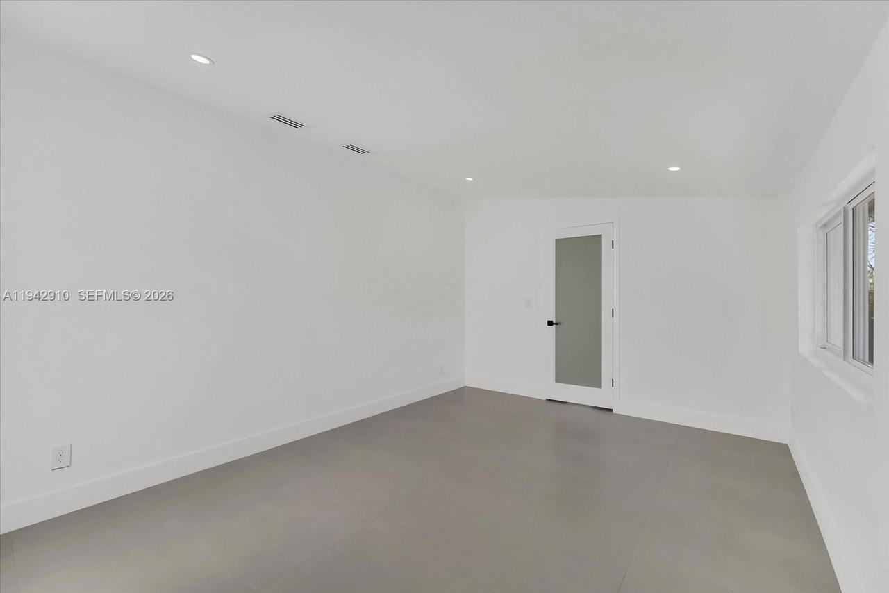 Real estate property located at 1110 183rd St, Miami-dade, Scott Lake Manor Sec 2, Miami Gardens, FL