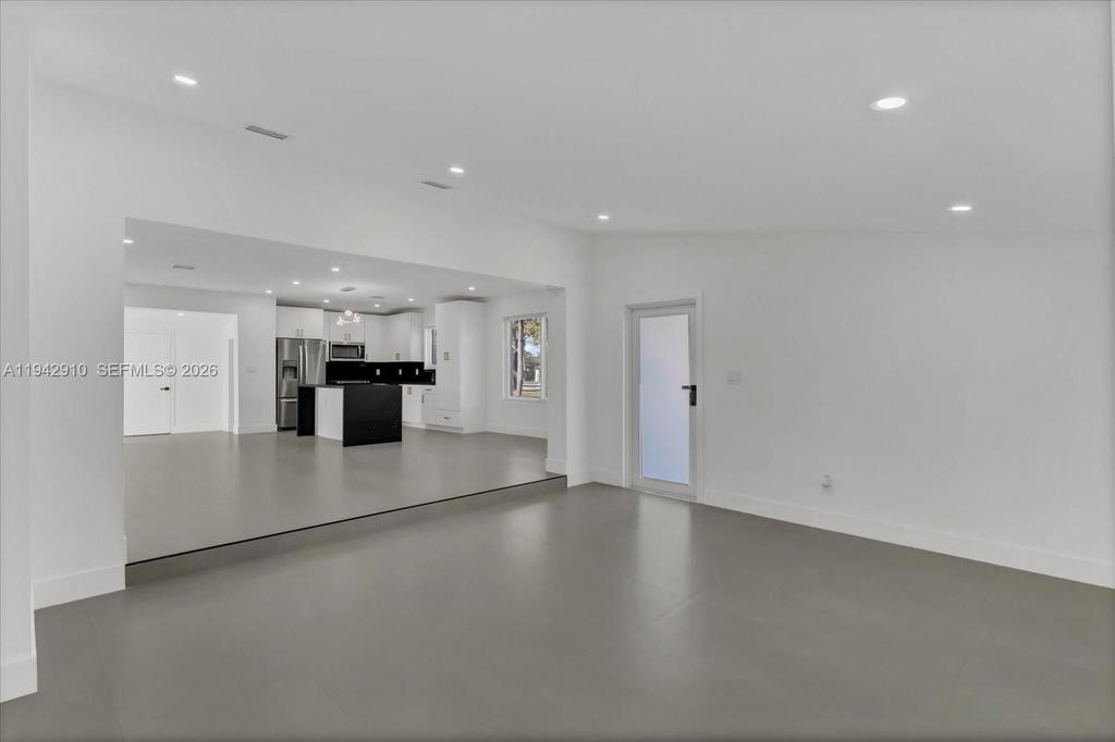 Real estate property located at 1110 183rd St, Miami-dade, Scott Lake Manor Sec 2, Miami Gardens, FL