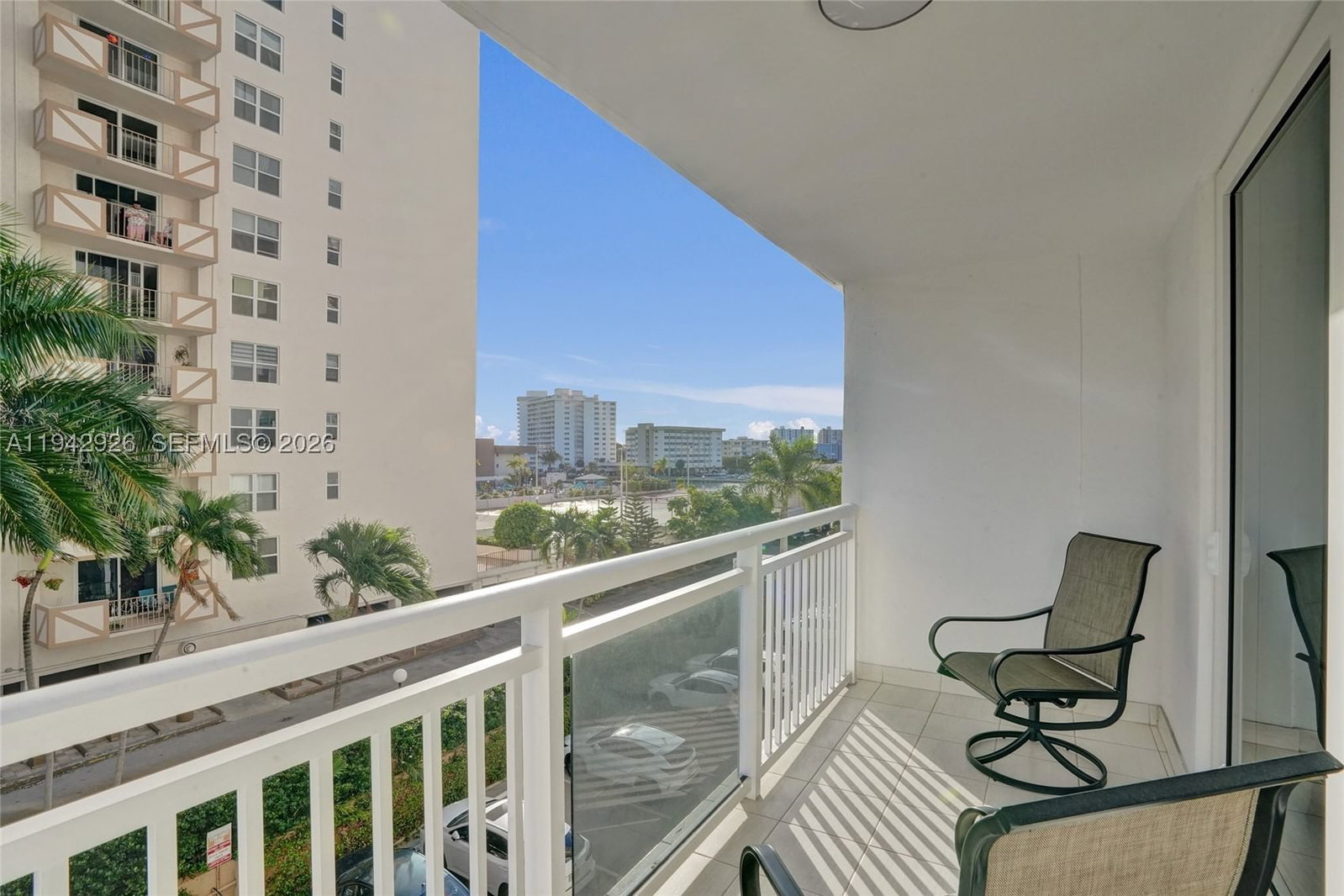 Real estate property located at 1849 Ocean Dr #408, Broward, Plaza Towers South Condo, Hallandale Beach, FL
