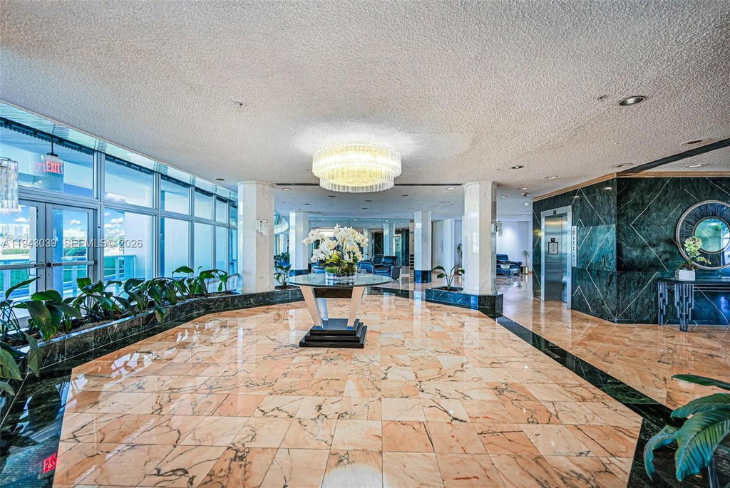 Real estate property located at 900 Bay Dr #321, Miami-dade, King Cole Condo, Miami Beach, FL