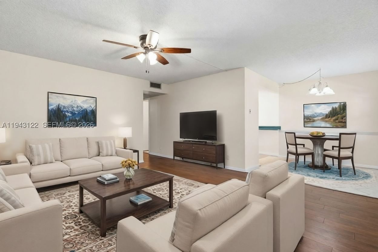 Real estate property located at 251 132nd Way #117H, Broward, New Hampton At Century Vi, Pembroke Pines, FL